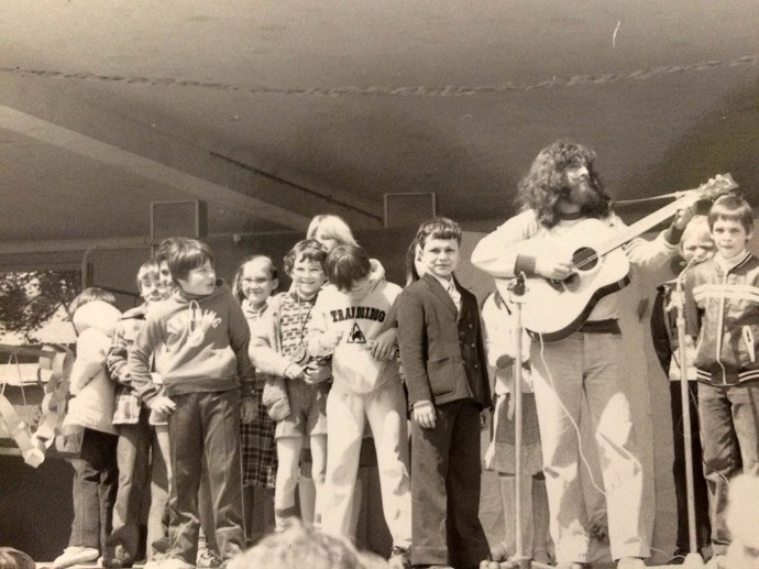Marc Pinget - les années spectacles - tournée en Roumanie et outre-mer